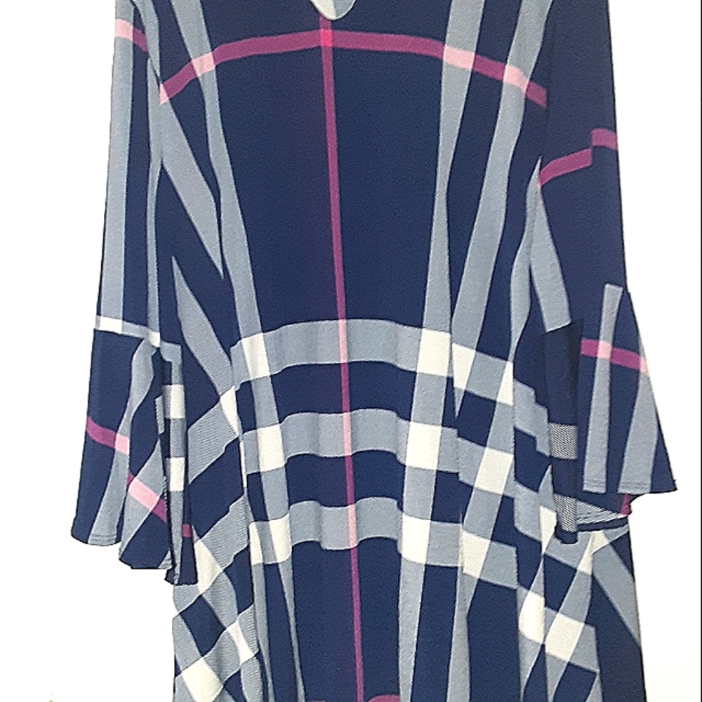 CURVY Bell Sleeve Tunic 5x